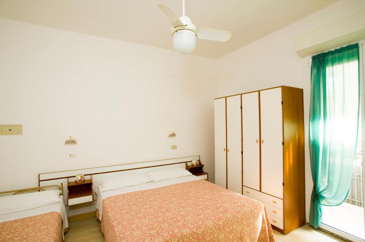 Residence Andrea Doria Cervia Eksteriør billede
