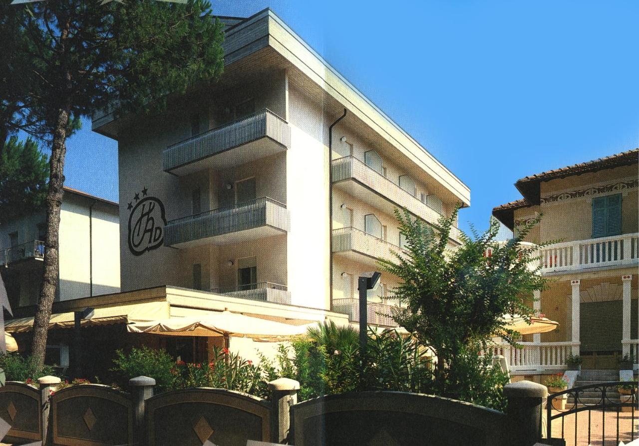 Residence Andrea Doria Cervia Eksteriør billede