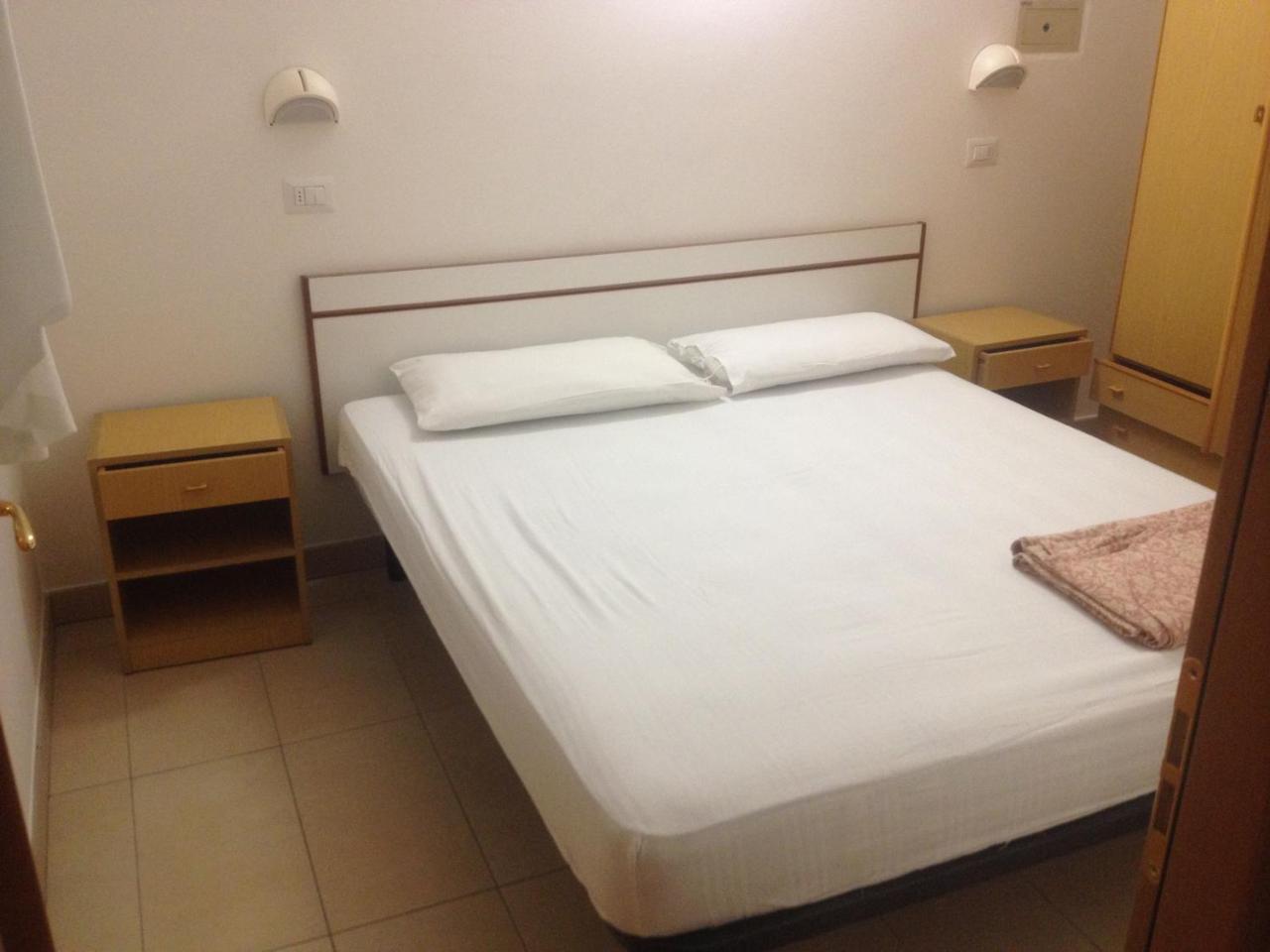 Residence Andrea Doria Cervia Eksteriør billede